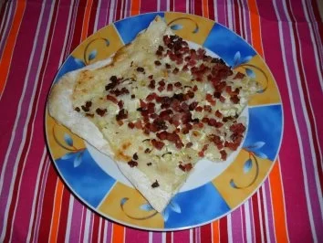 Flammkuchen elsässischer Art - Rezept