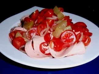 Rezept: Aufgepeppter Wurstsalat Bild Nr. 5 Aufgepeppter Wurstsalat - Rezept - Bild Nr. 5