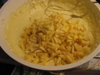 Rezept: Kuchen- Apfel quarkig auf Knusperboden Bild Nr. 6 Kuchen- Apfel quarkig auf Knusperboden - Rezept - Bild Nr. 6