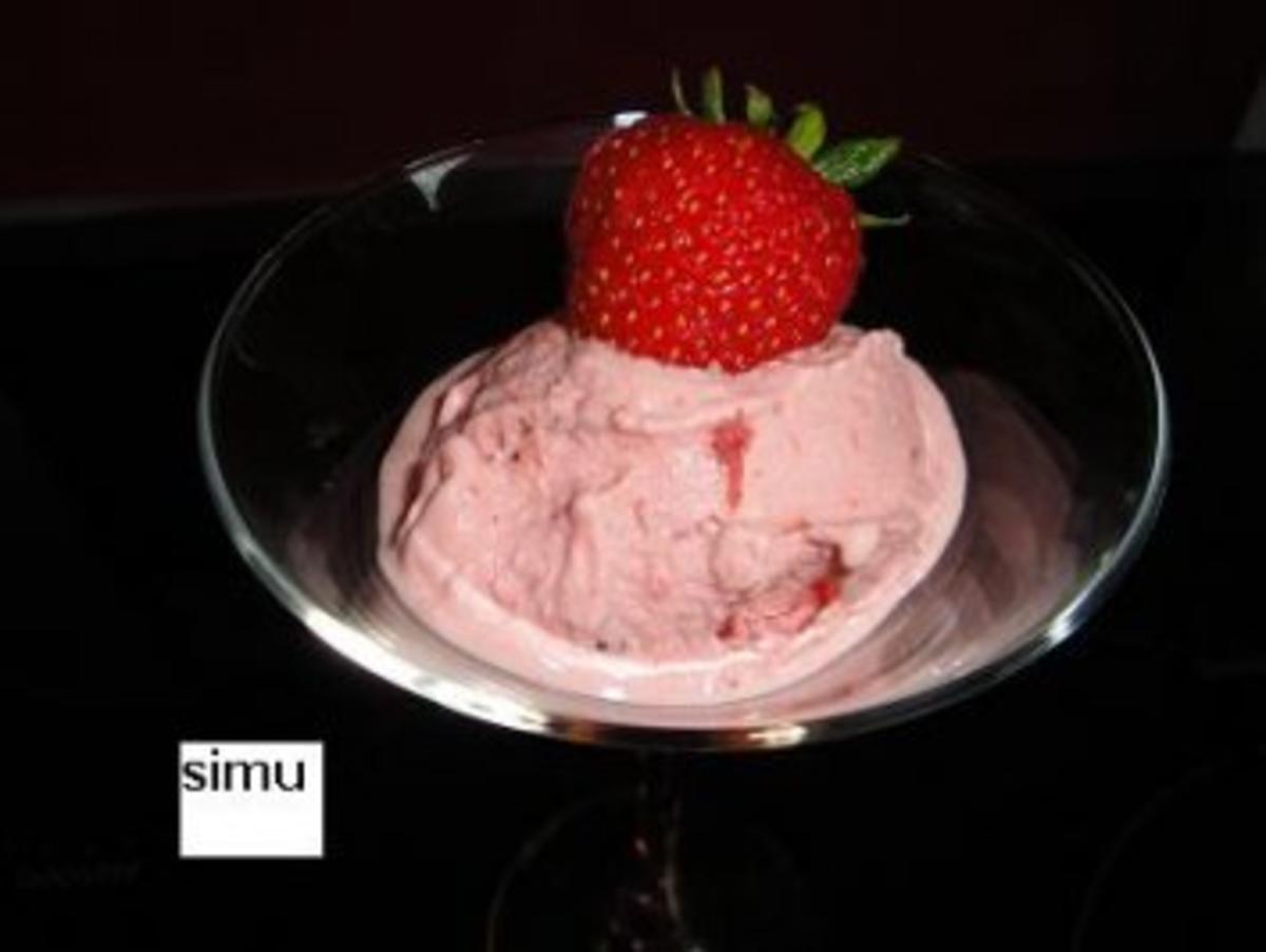 Erdbeer-Eis - Rezept