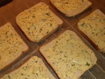 Rezept: Schweinefilettoast mit flambierten Pfirsichen Bild Nr. 3 Schweinefilettoast mit flambierten Pfirsichen - Rezept - Bild Nr. 3