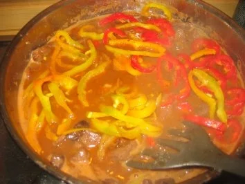 Fleisch: Paprika-Leber in Rotwein... - Rezept - Bild Nr. 2