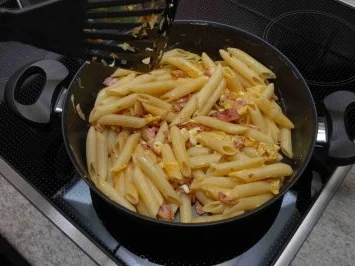 Resteverwertung : Eiernudeln - Rezept