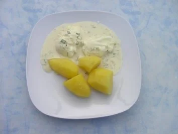 Rezept: Eier in Dillsahne Eier in Dillsahne - Rezept