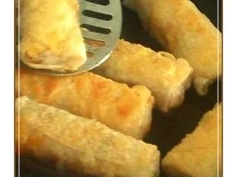 Asiatisch - Frühlingsrollen mit Hähnchenfleisch und Glasnudeln - Rezept - Bild Nr. 23