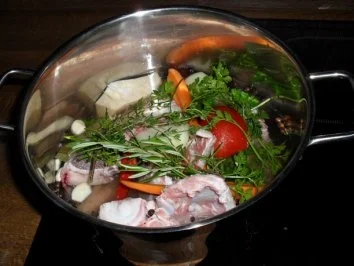 Rezept: Kalbsbrühe Kalbsbrühe - Rezept