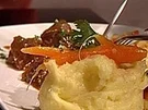 Rezept: Ossobuco - Kalbshaxe nach Mailänder Art Ossobuco - Kalbshaxe nach Mailänder Art - Rezept