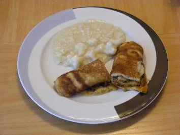 boto's herzhafte Pfannenkuchen mit Hackfleischsoße - Rezept
