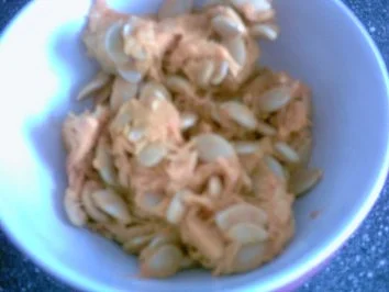 Rezept: Geröstete Kürbiskerne Bild Nr. 2 Geröstete Kürbiskerne - Rezept - Bild Nr. 2