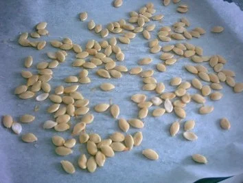 Rezept: Geröstete Kürbiskerne Bild Nr. 6 Geröstete Kürbiskerne - Rezept - Bild Nr. 6