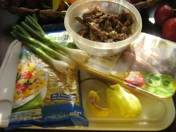 Putengeschnetzeltes mit Pfifferlingen an Tagliatelle - Rezept - Bild Nr. 2