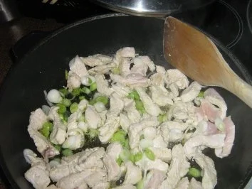 Putengeschnetzeltes mit Pfifferlingen an Tagliatelle - Rezept - Bild Nr. 3