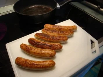 Currywurst mit Pommes - Rezept - Bild Nr. 5