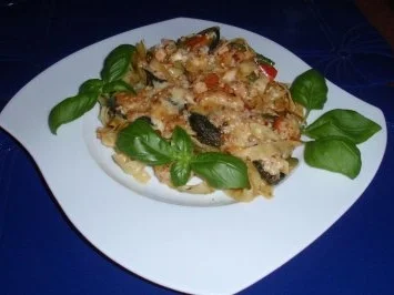 Italienischer Nudelauflauf mit einer Käse-Haselnussdecke - Rezept - Bild Nr. 11