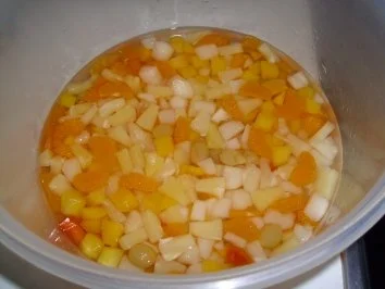 Rezept: Bowle...Einfach nur ne Früchte-Bowle Bild Nr. 3 Bowle...Einfach nur ne Früchte-Bowle - Rezept - Bild Nr. 3