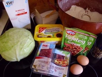 Rezept: Kuchen pikant...Krautstrudel mit Schinken Bild Nr. 2 Kuchen pikant...Krautstrudel mit Schinken - Rezept - Bild Nr. 2