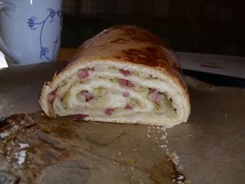 Rezept: Kuchen pikant...Krautstrudel mit Schinken Bild Nr. 7 Kuchen pikant...Krautstrudel mit Schinken - Rezept - Bild Nr. 7