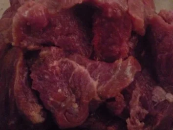 Färsengulasch mit Bärentatzen in Cidre-Calvadossauce an ital. Nudeln - Rezept - Bild Nr. 2