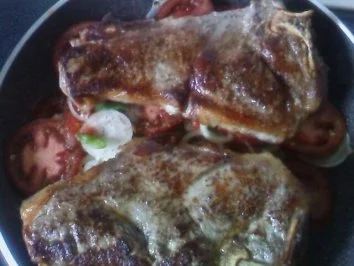 Rezept: T-Bonesteak auf Tomaten-Zwiebelbett Bild Nr. 5 T-Bonesteak auf Tomaten-Zwiebelbett - Rezept - Bild Nr. 5