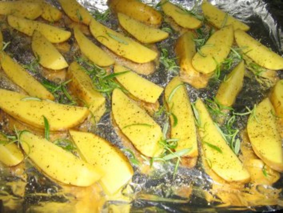 Hähnchen-Saltimbocca mit Paprikagemüse an Rosmarinkartoffeln - Rezept - Bild Nr. 4