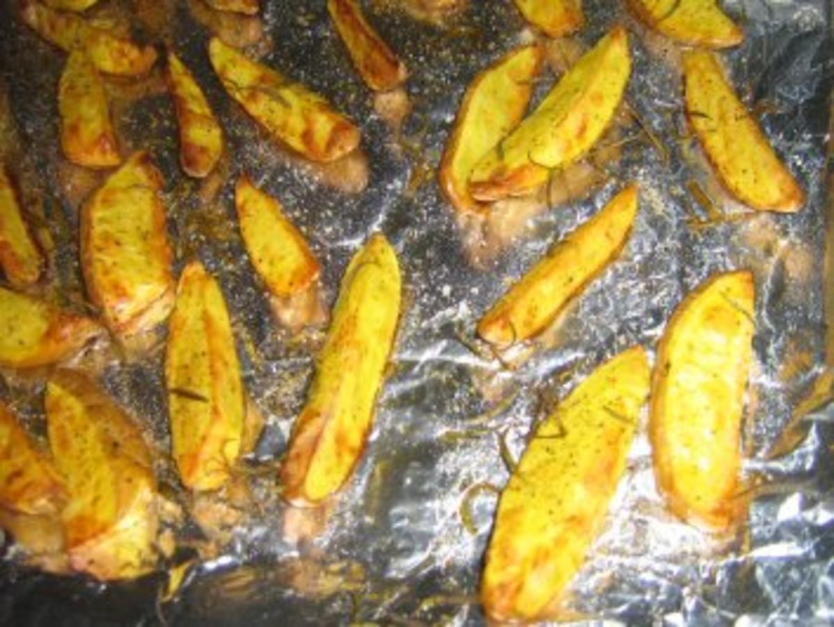 Hähnchen-Saltimbocca mit Paprikagemüse an Rosmarinkartoffeln - Rezept - Bild Nr. 5