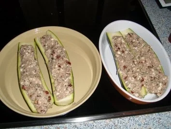 Rezept: Gefüllte Zucchini Bild Nr. 3 Gefüllte Zucchini - Rezept - Bild Nr. 3