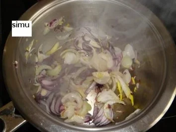 Rezept: Bern-friburgische Zwiebelsuppe Bild Nr. 2 Bern-friburgische Zwiebelsuppe - Rezept - Bild Nr. 2