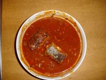 Anquille alla Sergio oder Aale in Tomatensosse - Rezept