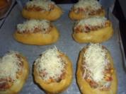 Deftiges: Gefüllte Hackfleisch-Kartoffeln mit Tomatensoße - Rezept