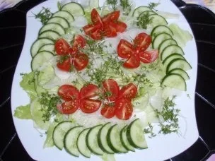 Gute-Laune-Sommersalat mit Garnelenspießchen - Rezept - Bild Nr. 5