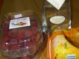 Himbeeren versinken in Tonkacreme - Rezept - Bild Nr. 2