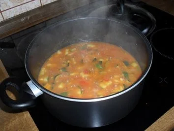 Resteverwertung: Scharfe Gemüsesauce mit Bandnudeln - Rezept - Bild Nr. 2