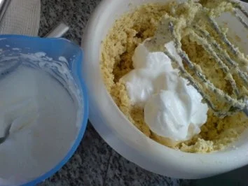 Rezept: Falsche Marzipantorte oder Kartoffeltorte Bild Nr. 13 Falsche Marzipantorte oder Kartoffeltorte - Rezept - Bild Nr. 13