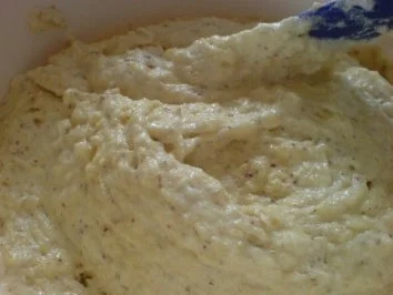 Rezept: Falsche Marzipantorte oder Kartoffeltorte Bild Nr. 15 Falsche Marzipantorte oder Kartoffeltorte - Rezept - Bild Nr. 15