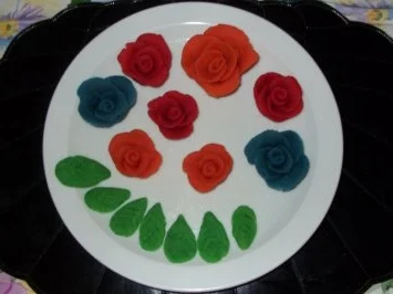 Rezept: Nuss-Kirschkuchen mit Deko.... 2 Jahre Kochbar :-) Bild Nr. 5 Nuss-Kirschkuchen mit Deko.... 2 Jahre Kochbar :-) - Rezept - Bild Nr. 5