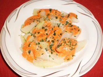 Rezept: Kohlrabi-Penne in Tomatensoße Kohlrabi-Penne in Tomatensoße - Rezept