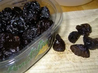 Rezept: Far Breton - bretonischer Backpflaumenkuchen Bild Nr. 2 Far Breton - bretonischer Backpflaumenkuchen - Rezept - Bild Nr. 2