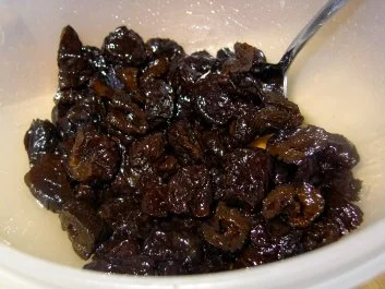 Rezept: Far Breton - bretonischer Backpflaumenkuchen Bild Nr. 3 Far Breton - bretonischer Backpflaumenkuchen - Rezept - Bild Nr. 3