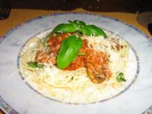 Spaghettini mit Champignon Bolognese - Rezept