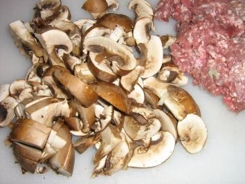 Spaghettini mit Champignon Bolognese - Rezept - Bild Nr. 3