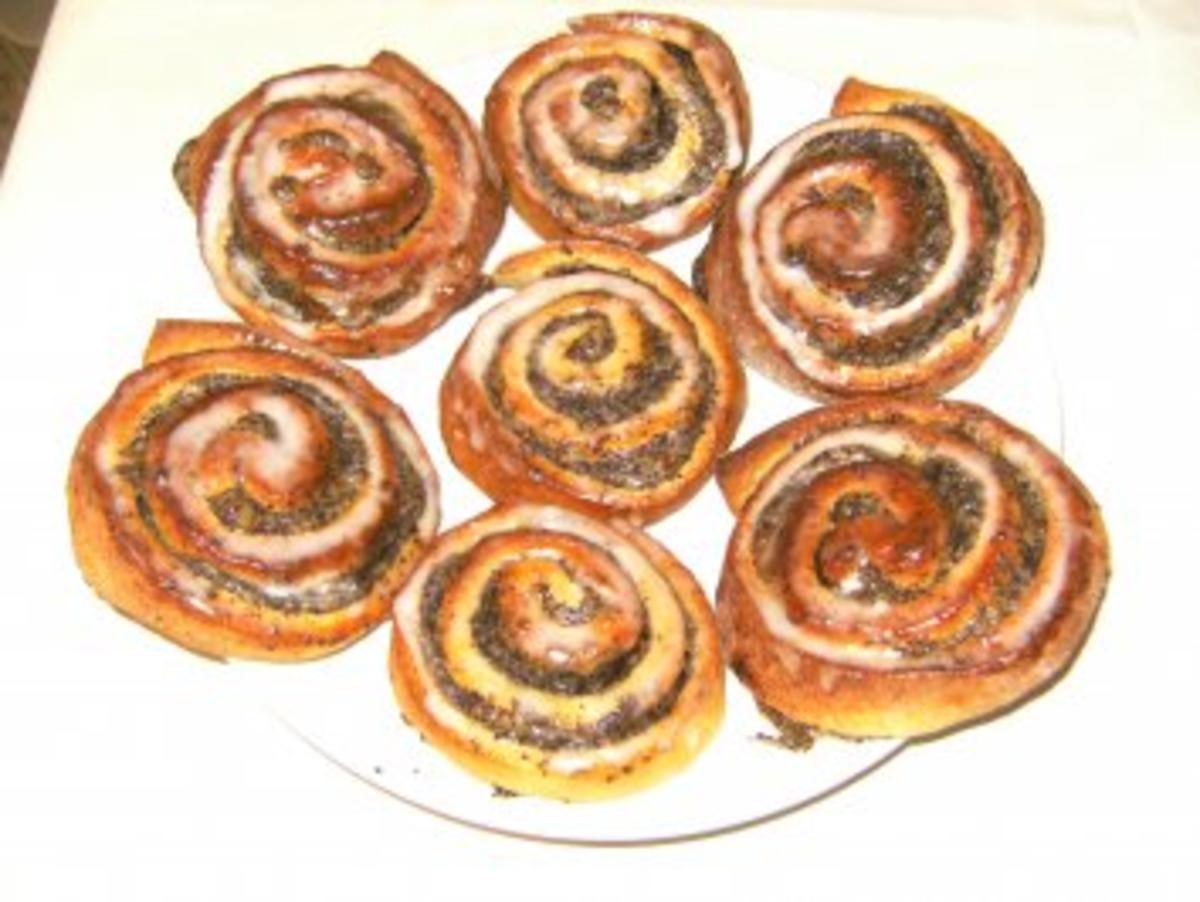 KLEINGEBÄCK - Mohnschnecken