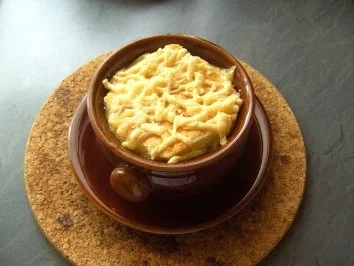 Rezept: Französische Zwiebelsuppe nach Daddy-Art Französische Zwiebelsuppe nach Daddy-Art - Rezept