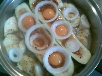 Zucchinischiffchen mit Eierfracht - Rezept - Bild Nr. 3
