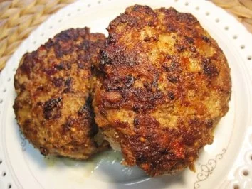 Fleisch-Klopse und ein kleiner Hack-Braten ... - Rezept