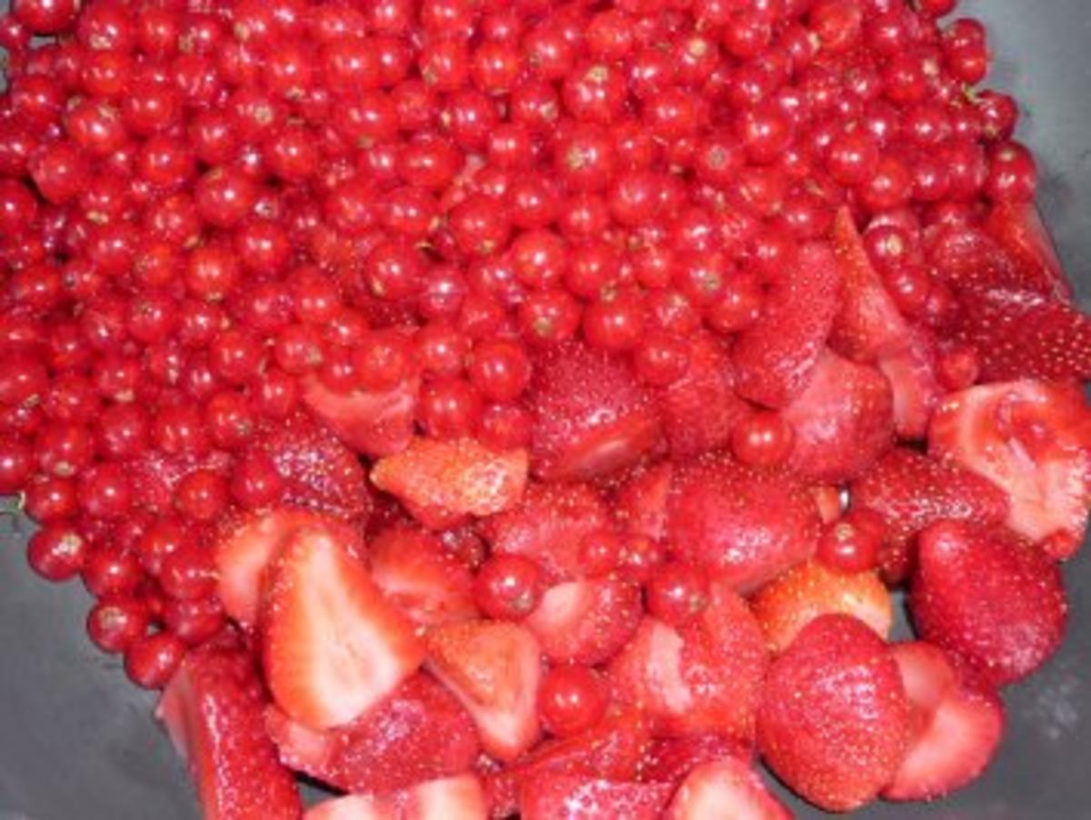 Johannisbeer - Erdbeermarmelade - Rezept - Bild Nr. 4