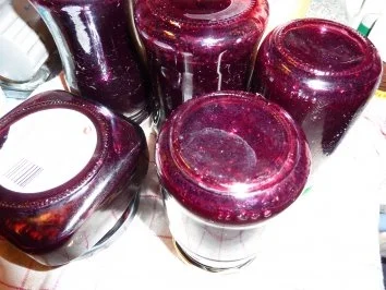 Rezept: Marmelade: Heidelbeermarmelade mit Bratapfellikör Bild Nr. 6 Marmelade: Heidelbeermarmelade mit Bratapfellikör - Rezept - Bild Nr. 6