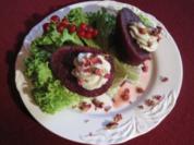 Rotweinbirne mit Gorgonzolacreme und Serranoschinken - Rezept
