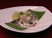 Lachsfilet im Reisblatt an Kaviar (Maike von Bremen) - Rezept