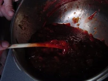 Kaiserschmarren mit Pflaumenmarmelade - Rezept - Bild Nr. 2