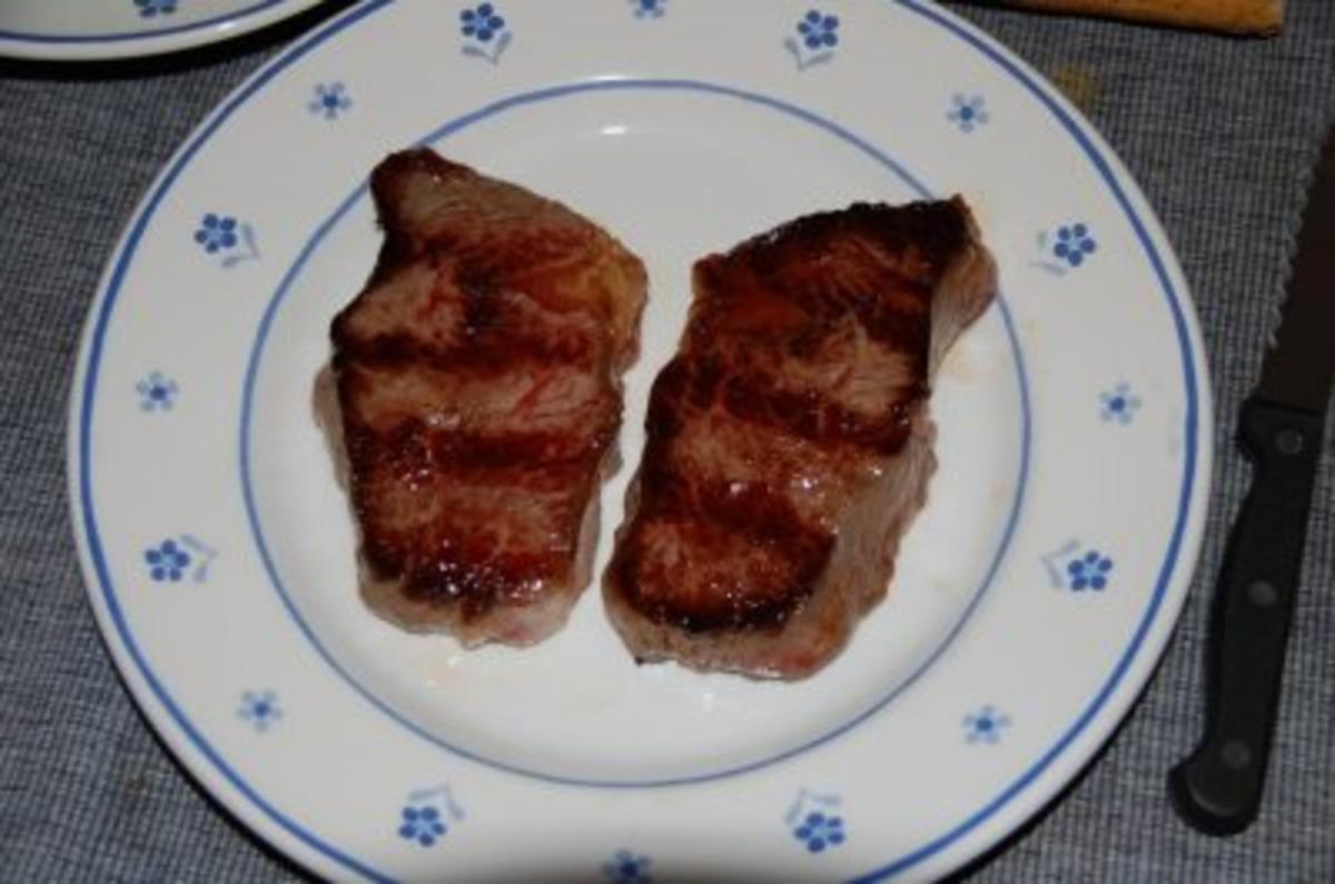 Entrecote mit Pfeffersosse - Rezept By Doggynic